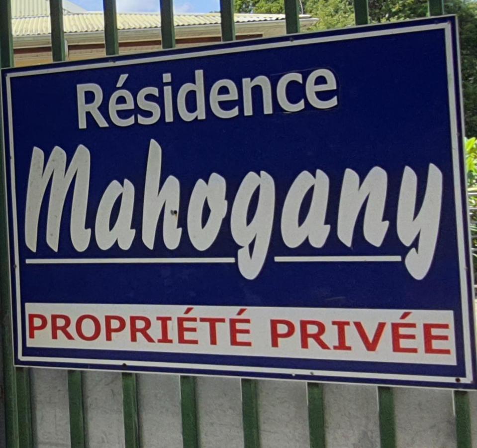 Mon Pti Nid IDÉAL COUPLE Tout confort Sainte-Anne Exterior foto